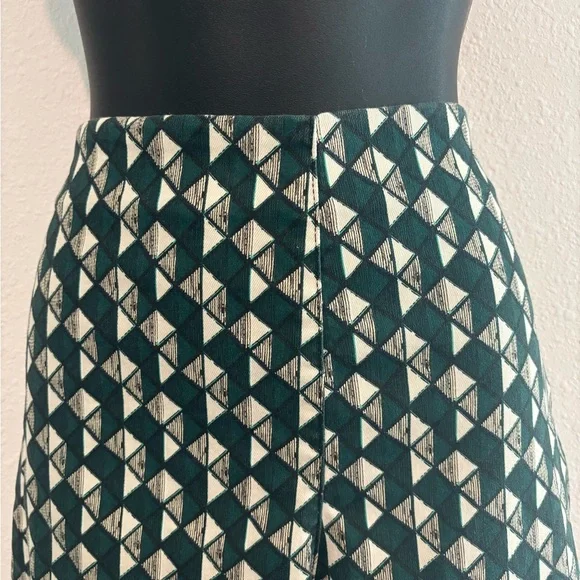 H&M Black and White Ankle Cropped Pants - Picture 4 of 5